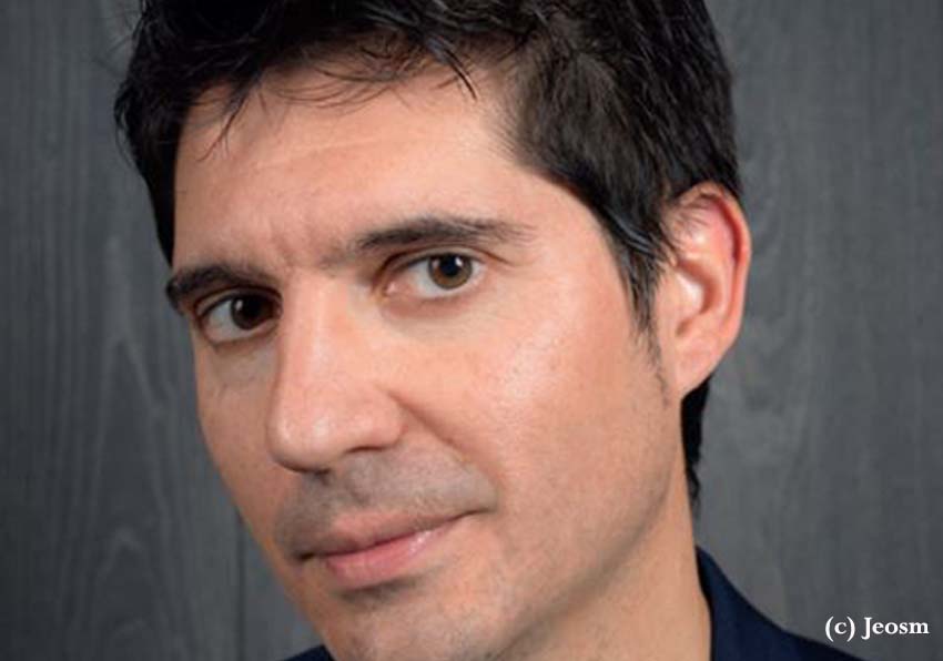 Photo of Paco Cerdà and book cover